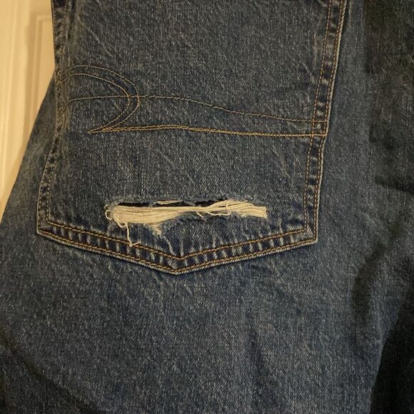 NWT American Eagle Distressed Jean Shorts Size 18 - Picture 4 of 9